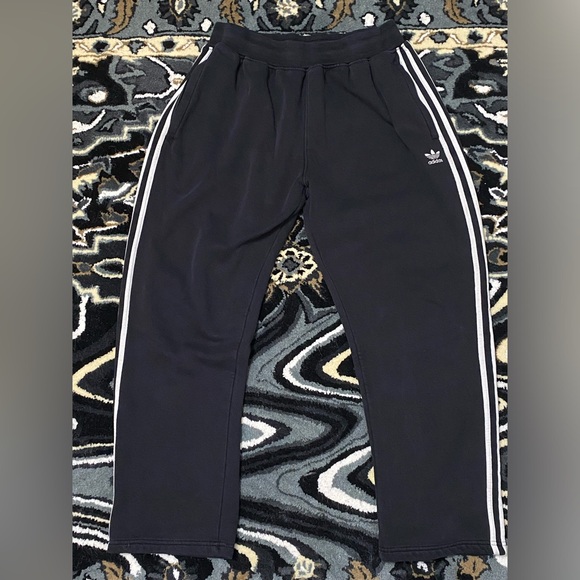 adidas sweat pants - Picture 1 of 4